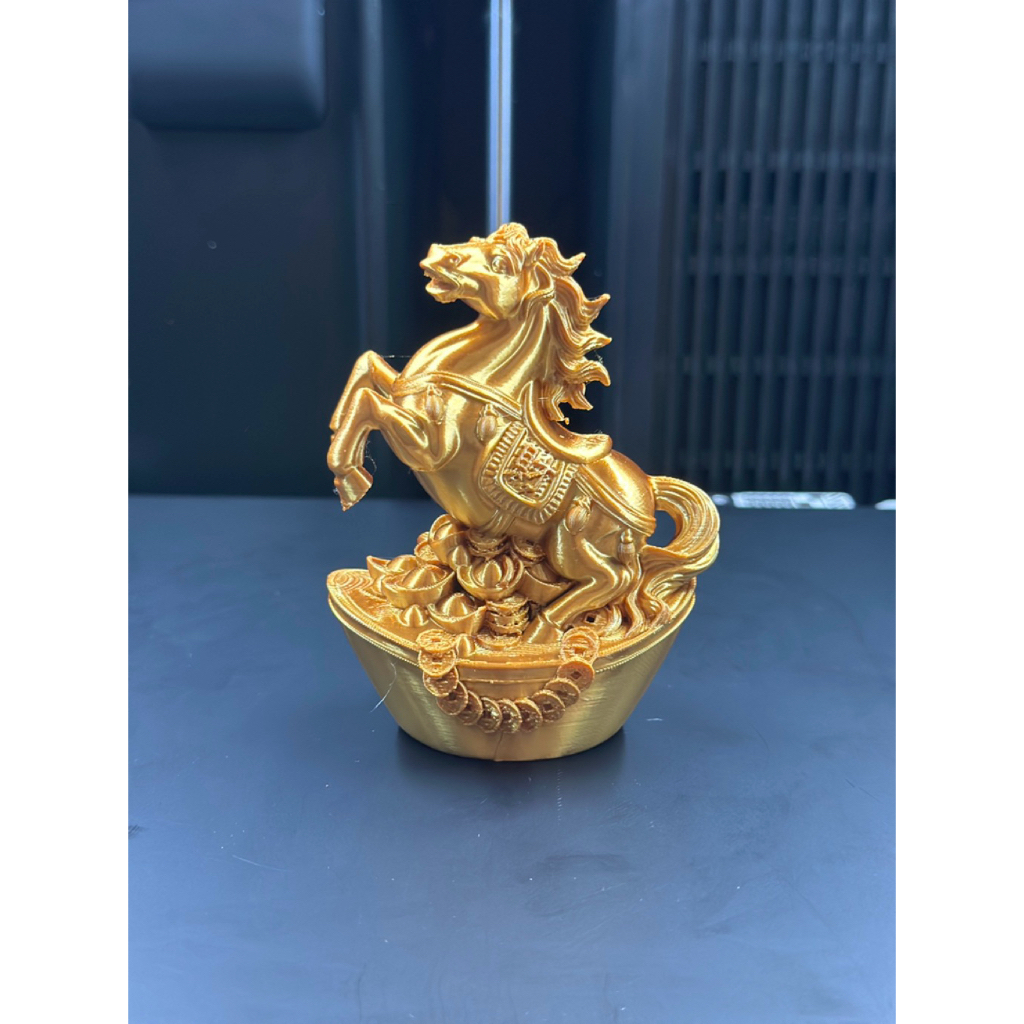 Tượng Ngựa Vàng Phong Thủy In 3D